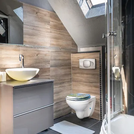 Stylische An Der Mosel Δωμάτια σε οικογενειακή κατοικία *